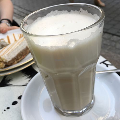 chai soy latte at Goodies in Leipzig