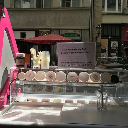 ice 'cream' at Goodies in Leipzig