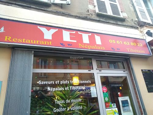 The outside at Le Yeti in Toulouse