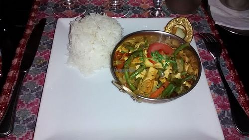 Vegetables and fried tofu with rice and Nepalese sauces at Le Yeti in Toulouse
