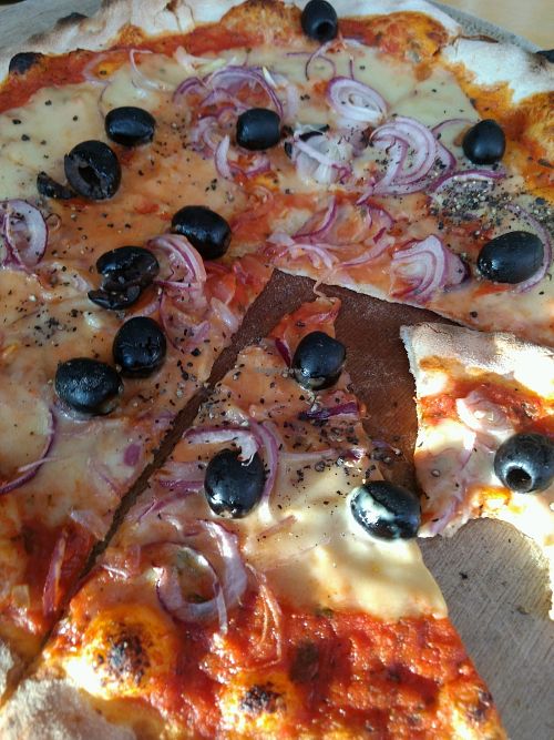 olive and onion at La Favorita - Blackhall in Edinburgh