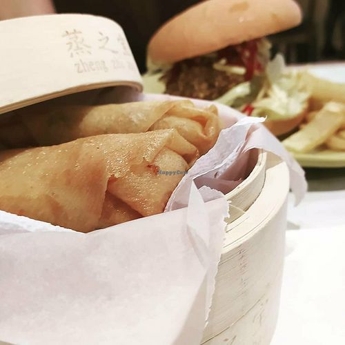 Rollitos primavera at Afinidad Maravillosa - Pueblo Libre in Lima