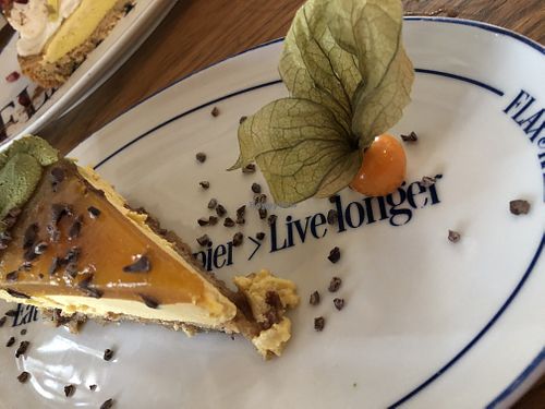 Cookie and maracuja cake at Flax & Kale - Placa Castella in Barcelona