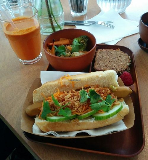 Menu at Le Tricycle in Paris