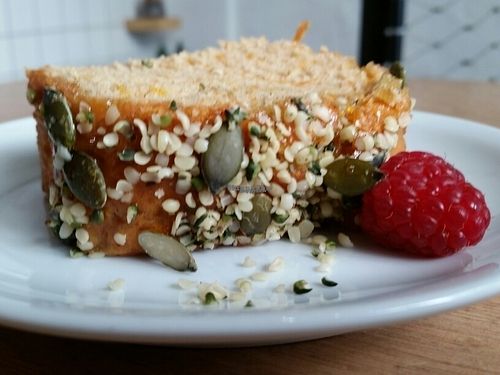 carrot cake at Le Tricycle in Paris
