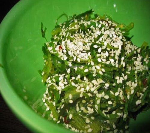 seaweed salad: a rich source of calcium, zinc andiron by brittany at Juice and Java in Miami Beach