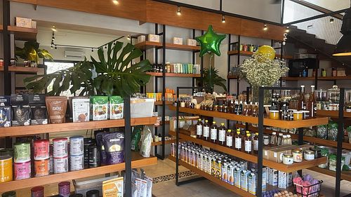 Yaaxtal Centro, Healthy store with local food, and smoothies inside. Family and Pet friendly at Yaaxtal Centro in Merida