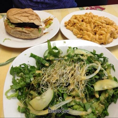 Garvey burger, famous Mac & 'cheese' and side salad at Soul Vegetarian in Tallahassee