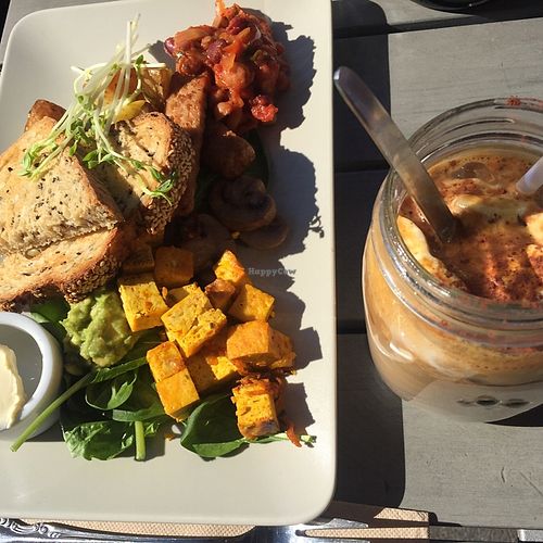 vegan little river brekky and iced coffee at Little River in Brunswick