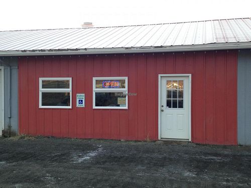 Store front at The Bagel Shop in Homer