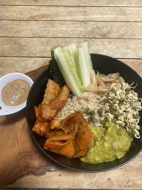 Sushi bowl   at Eat.Co in Koh Phangan