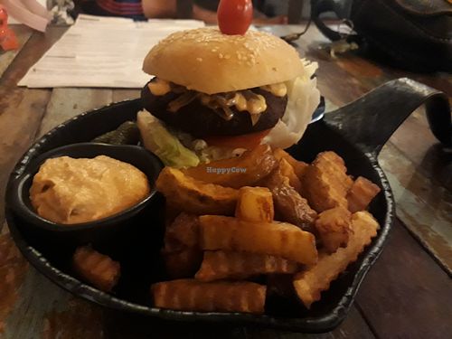 Falafel burger at Eat.Co in Koh Phangan