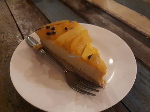 Mango pie at Eat.Co in Koh Phangan