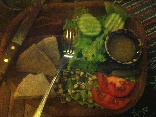 dips and bread at Eat.Co in Koh Phangan