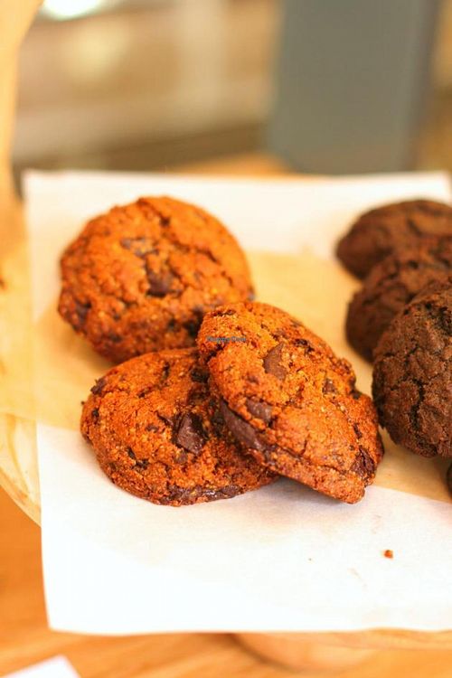 chocolate chip and molasses ginger cookies.  so good. at Seed + Salt in San Francisco