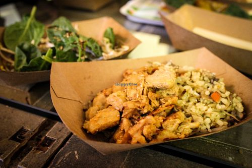 "chicken" with rice at Enjoy Vegan in Barcelona