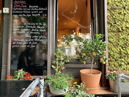 outside at Cat Tuong in Berlin