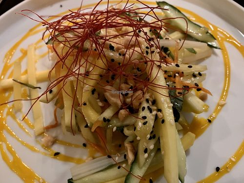 mango salad at Cat Tuong in Berlin