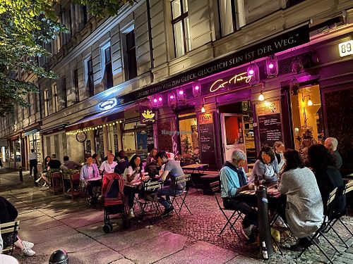 outside at Cat Tuong in Berlin