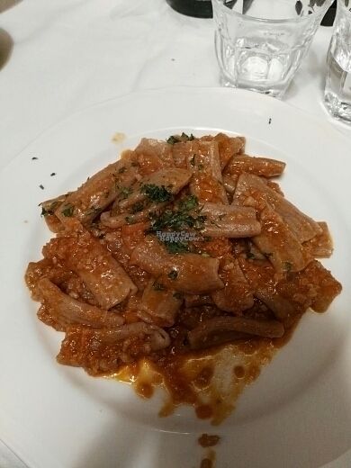 Vegan ragu with seitan and whole-wheat pasta at Trattoria Enzo e Piero in Florence