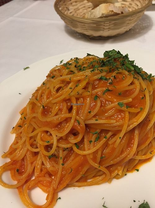 Spaghetti with spicy tomato sauce  at Trattoria Enzo e Piero in Florence