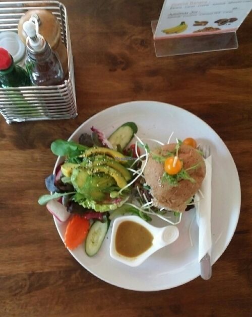 vegi burger with avo salad at Bubbles Live in Chiang Mai