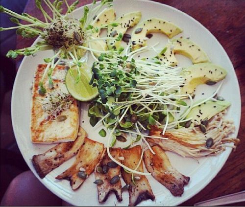 tofu mushroom avocado platter! wow!  at Bubbles Live in Chiang Mai