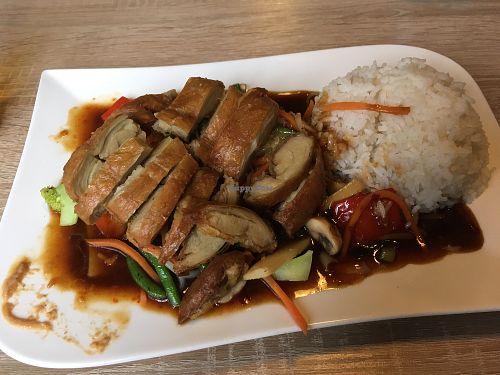 veggie duck and spicey sauce at Chay Express in Hannover