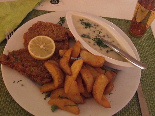 Wiener Schnitzel with peppersauce at Past & Future in Cologne
