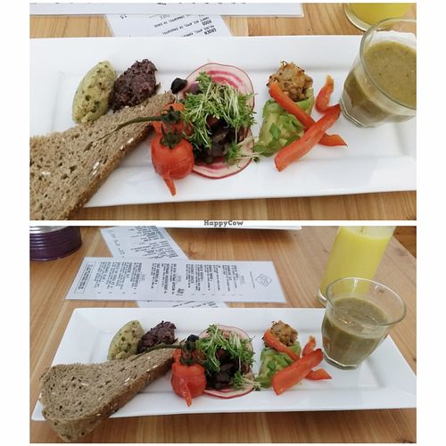 the mixed dishes option(vegan) at GYS - Voorstraat in Utrecht