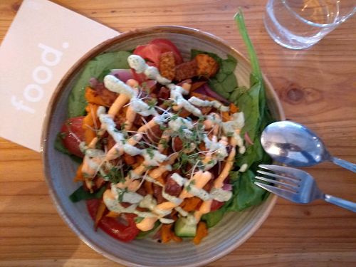 This is the kapsalon: it is a vegetarian option which they can make vegan, and which they describe as the most Dutch dish they have on the menu (it stems from kebab, which I only learned later) at GYS - Voorstraat in Utrecht