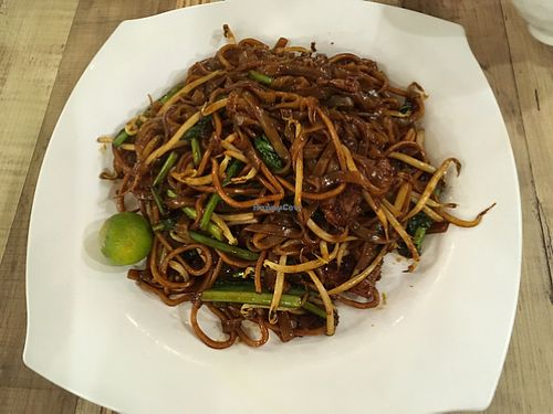 Fried Kway Teow Mee at Nature Cafe 自然疏食 - The Aperia in Central Singapore