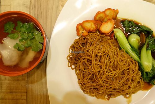 dry wanton noodle with dumpling soup at Nature Cafe 自然疏食 - The Aperia in Central Singapore