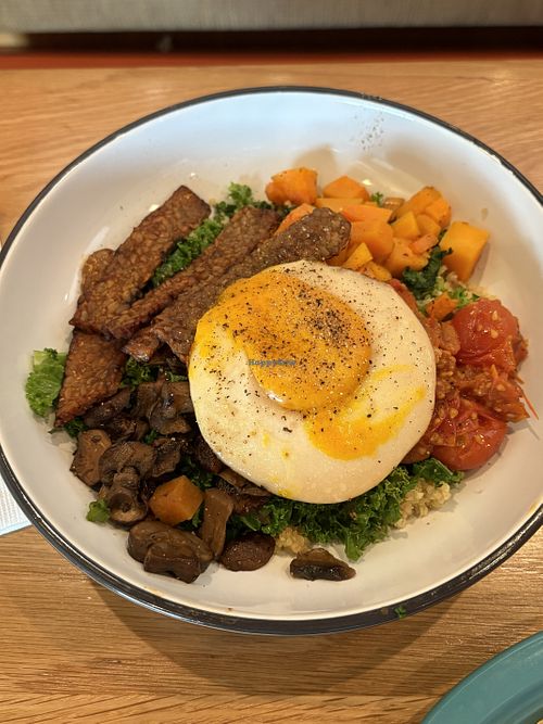 Buddha Brunch Bowl  at Veggie Grill by Next Level in Pasadena