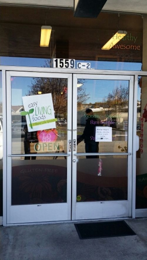 Storefront  at Easy Living Foods in Novato