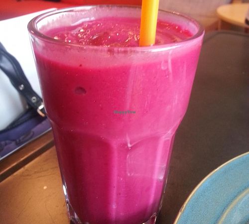 beet berry smoothie at World Peace Cafe in Baltimore