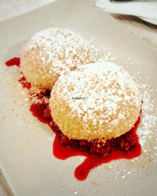 Zwetschgen Knödel  at Gasthaus am Predigtstuhl in Vienna