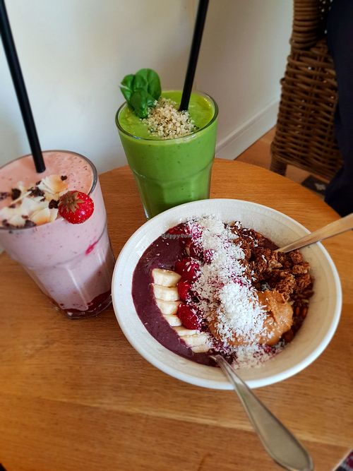 Two smothies with the classic smoothiebowl! Super tasty! at Lotta Love in Malmo