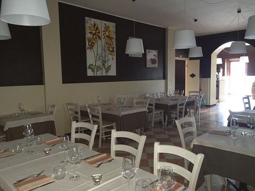 Dining room at Il Sambuco in Campagnola Di Zevio