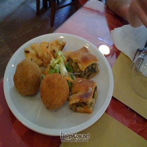 Some appetizers at Un Punto Macrobiotico in Rome