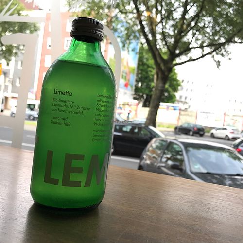 lemonade & view to outside at Vegansky in Dortmund