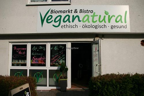 entrance of a little paradise in gießen at Veganatural in Giessen