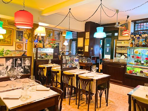 Confortable place  at Ristorante Da Mario alla Fava in Venice