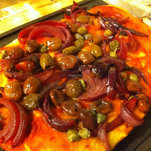 pizza vegana at Al Tegamino in Turin