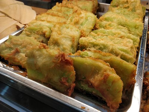 Fried tapioca kueh at Tanaka Vegetarian 田中素食 - Fajar in West Singapore