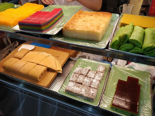 Peranakan kueh at Tanaka Vegetarian 田中素食 - Fajar in West Singapore