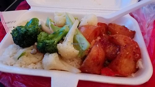 to go $4 ride and 2 veggies at SIN - Ba Fang Vegetarian 八方素食 - T2 in East Singapore