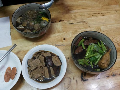 soups and more at Rú Xūn SùShí 茹薰素食 in Jian