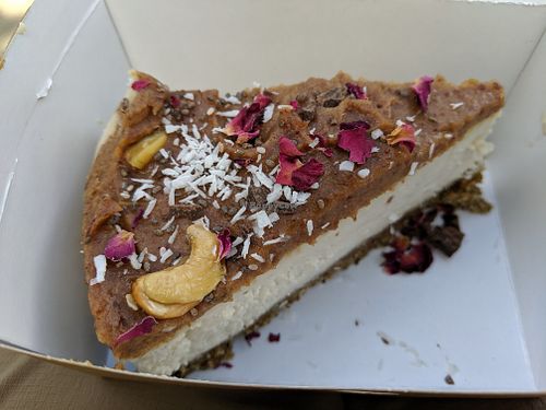 raw salted-caramel cake takeaway at Vegan Inspiratsioon in Tallinn