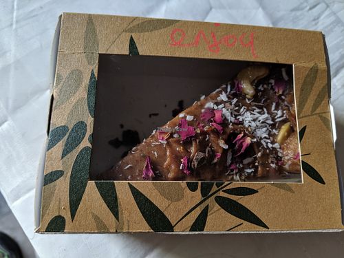 takeaway cake at Vegan Inspiratsioon in Tallinn